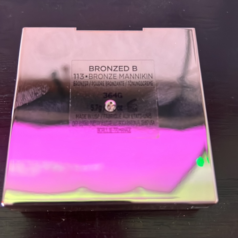 Matte Bronzing Powder - Picture 2 of 3